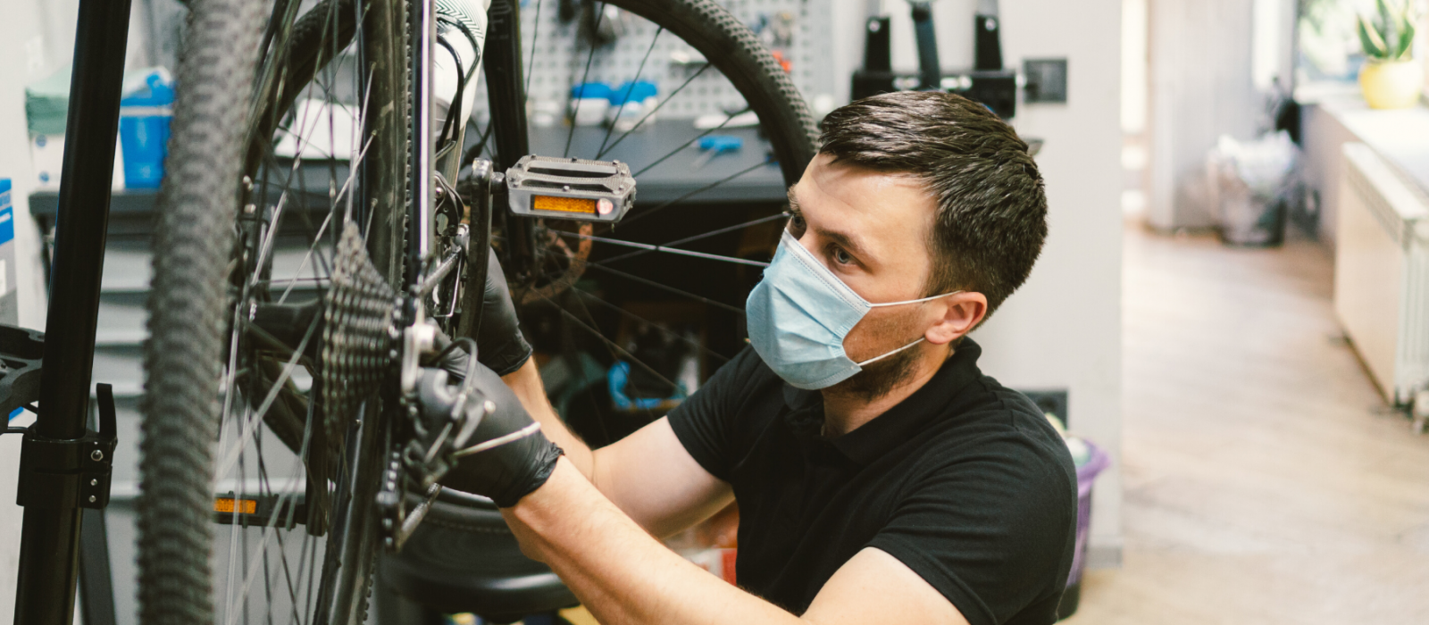 BikeShopEmployee